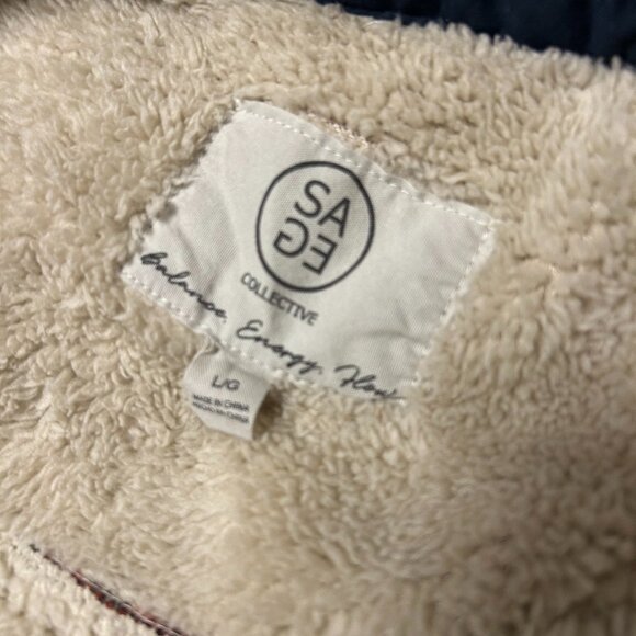 Sage Collective Plaid Lined Shacket Size L - Picture 7 of 10